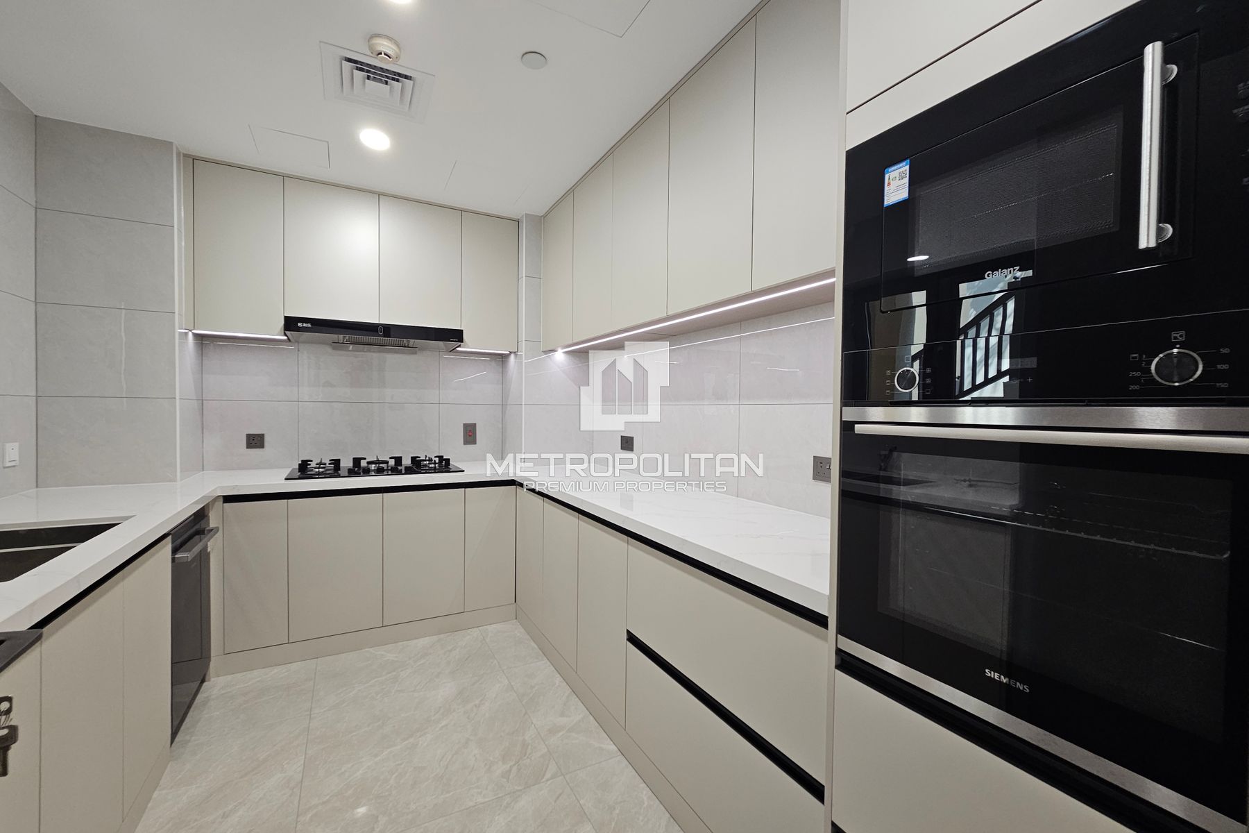 Image - Tajer Residences, Downtown Dubai, Dubai | Project - Appartement