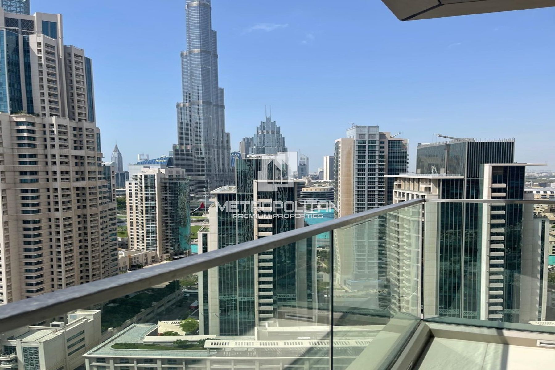 2BR Apartment for Rent in Downtown Dubai – MR-4371