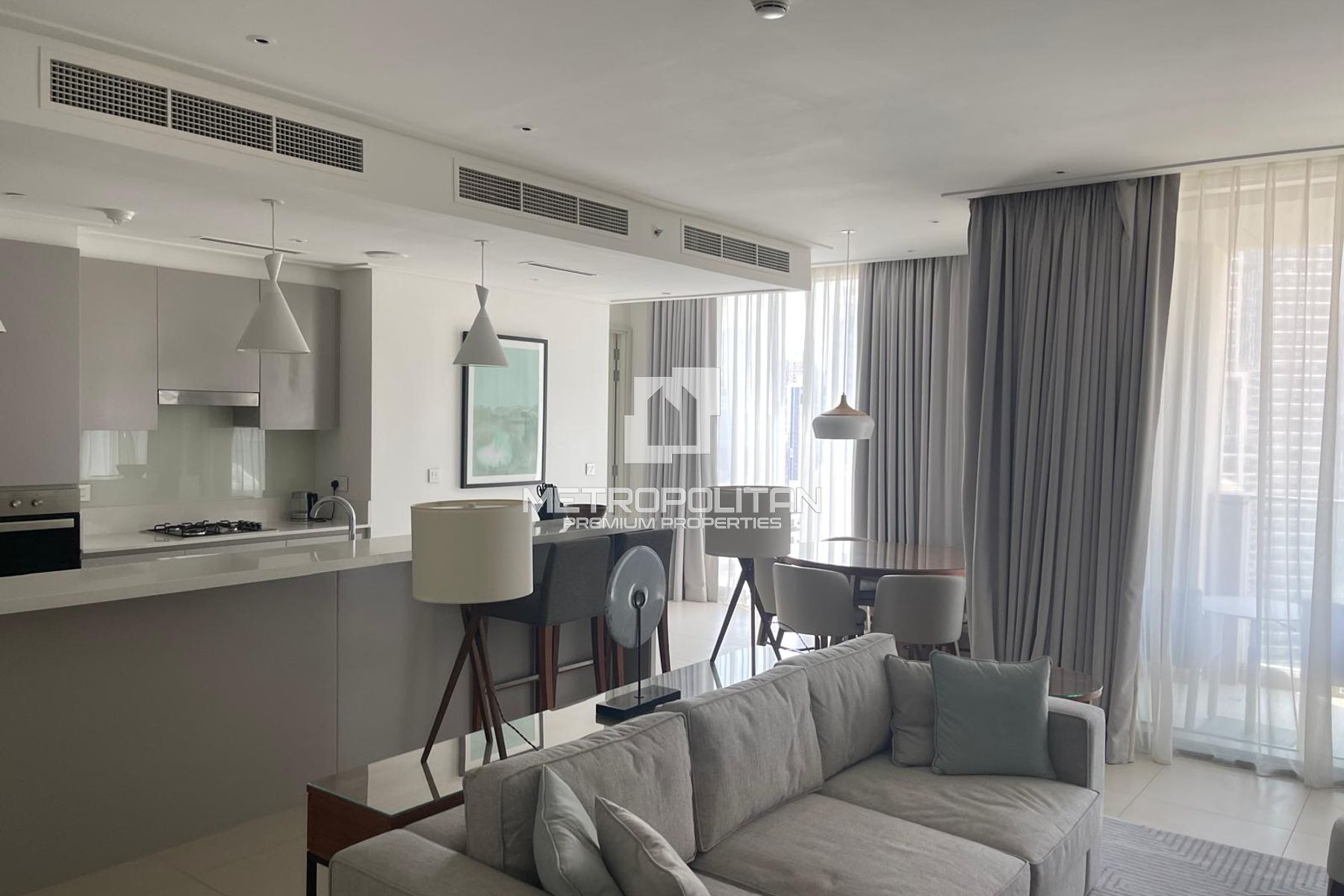2BR Apartment for Rent in Downtown Dubai – MR-4371