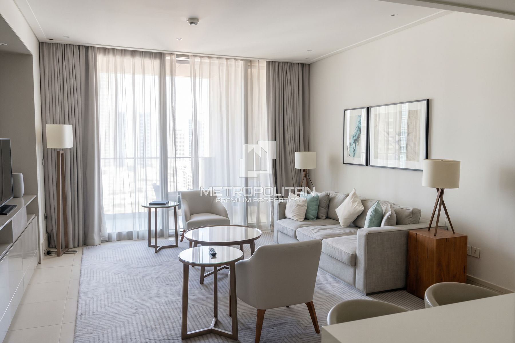 شقة للإيجار في Vida Residence، Downtown Dubai - MR-4373