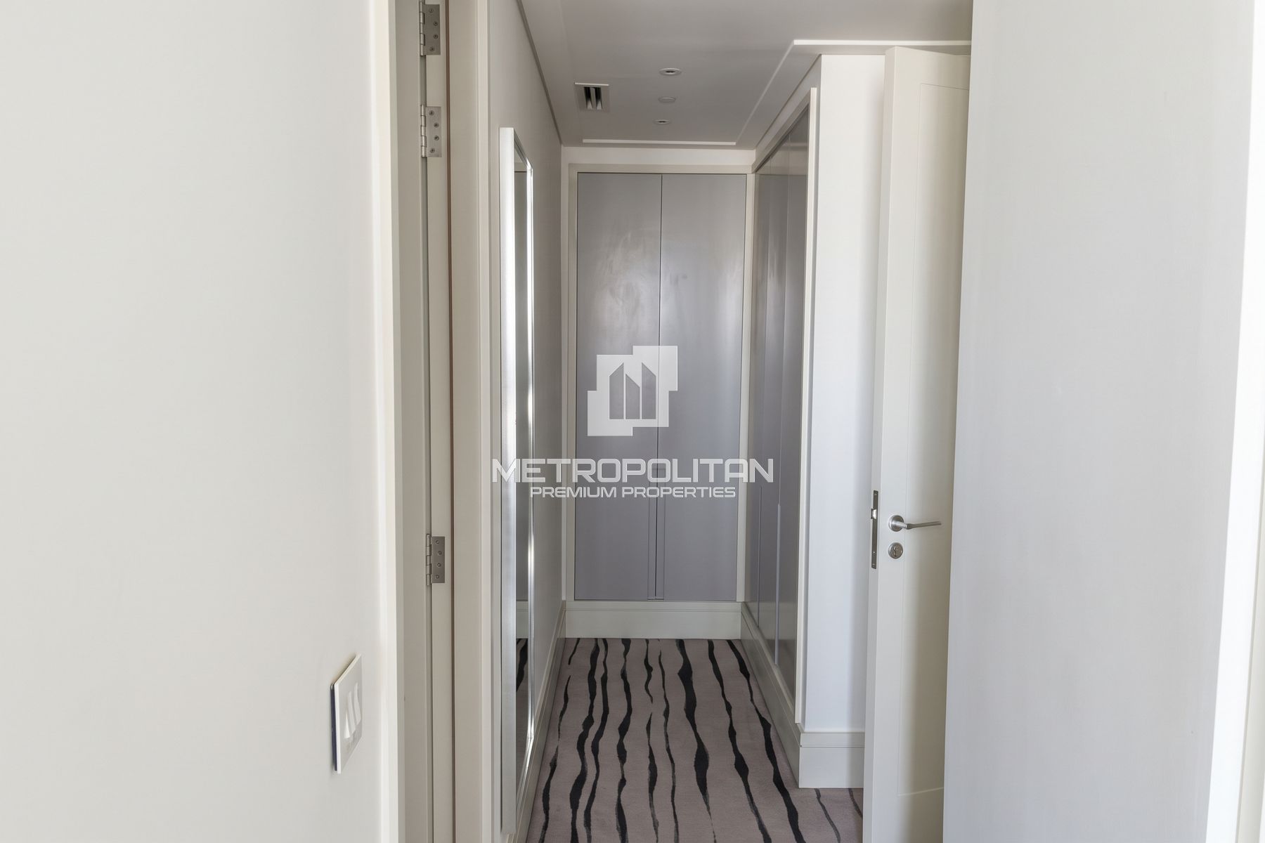 Burj Khalifa View | Serviced | Fully Furnished