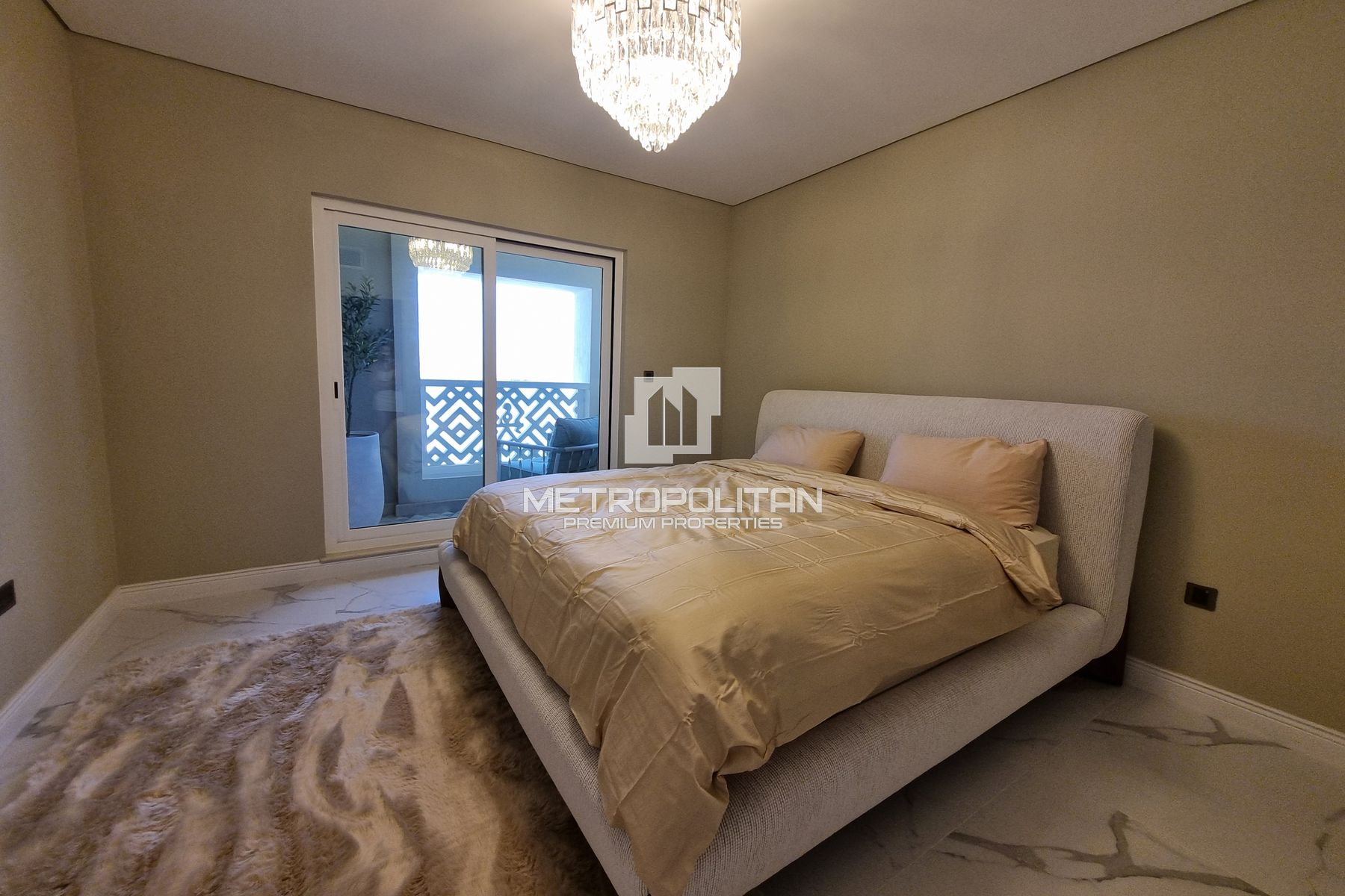 3BR Apartment for Rent in Palm Jumeirah – MR-4438