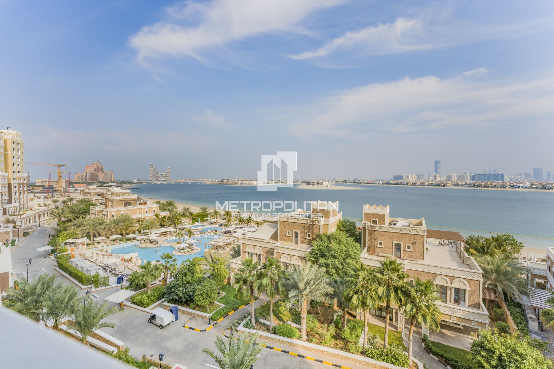 3BR Apartment for Rent in Palm Jumeirah – MR-4438
