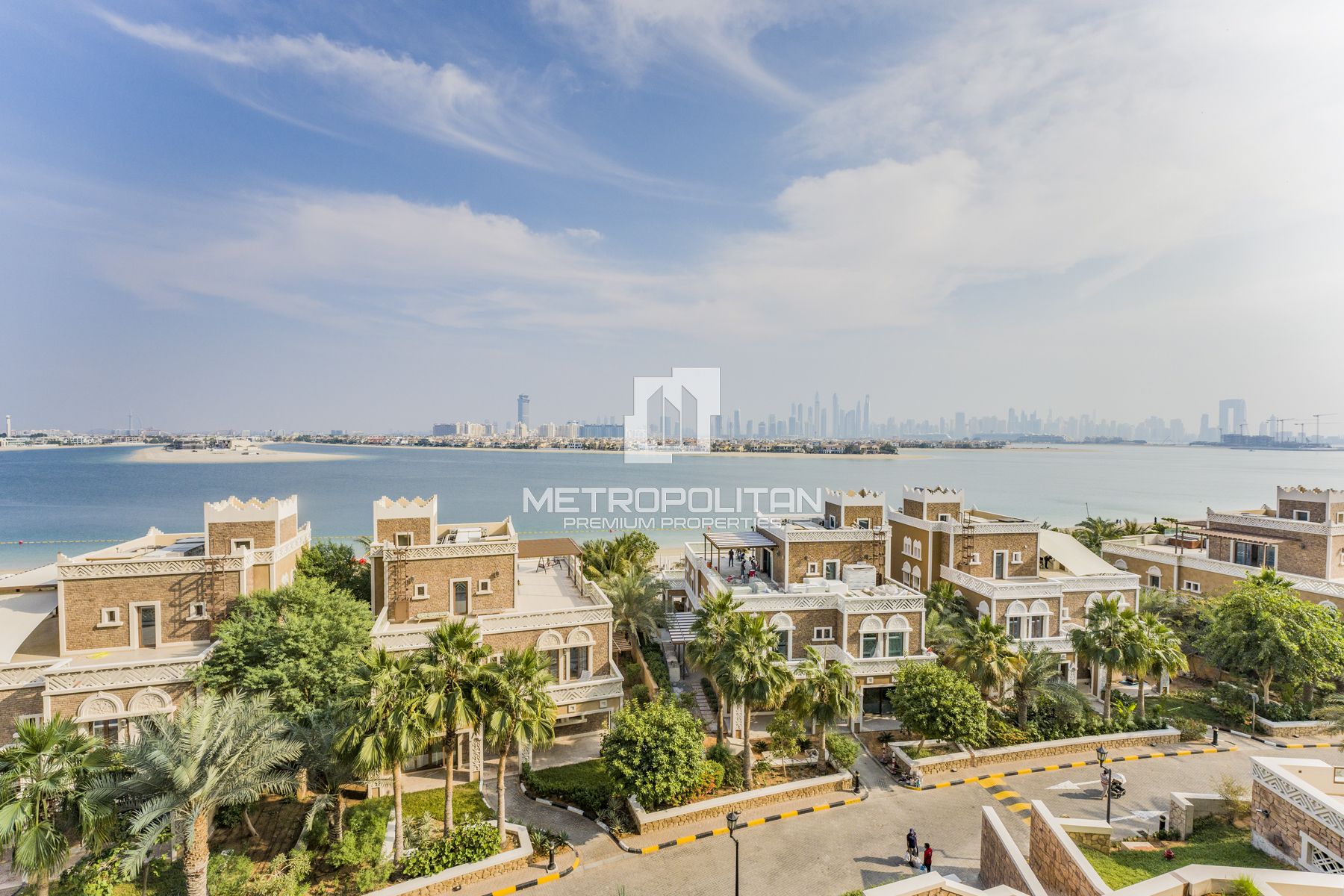 3BR Apartment for Rent in Palm Jumeirah – MR-4438