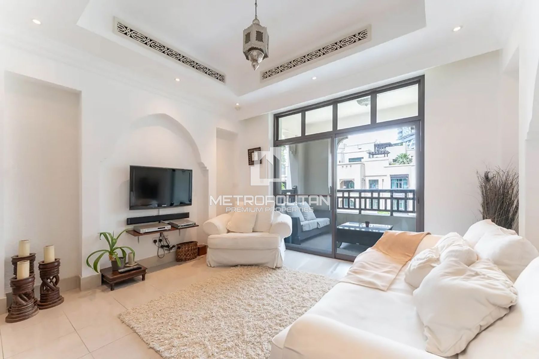 1BR Apartment for Rent in Downtown Dubai – MR-4511