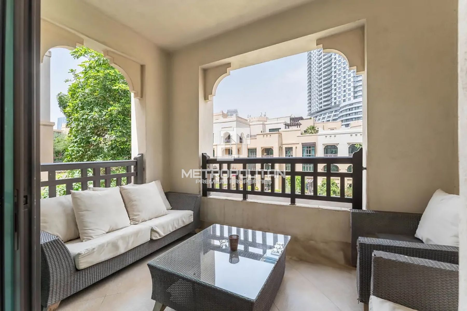 1BR Apartment for Rent in Downtown Dubai – MR-4511