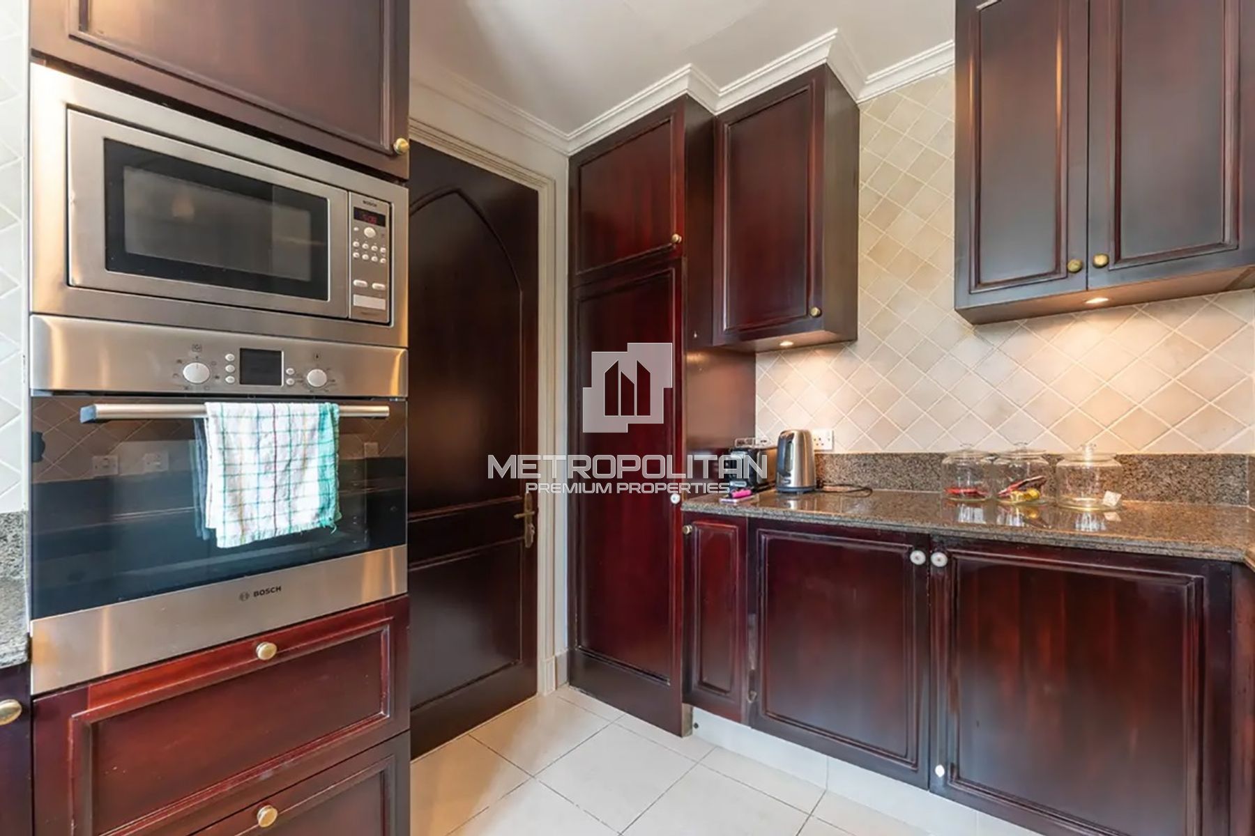 1BR Apartment for Rent in Downtown Dubai – MR-4511