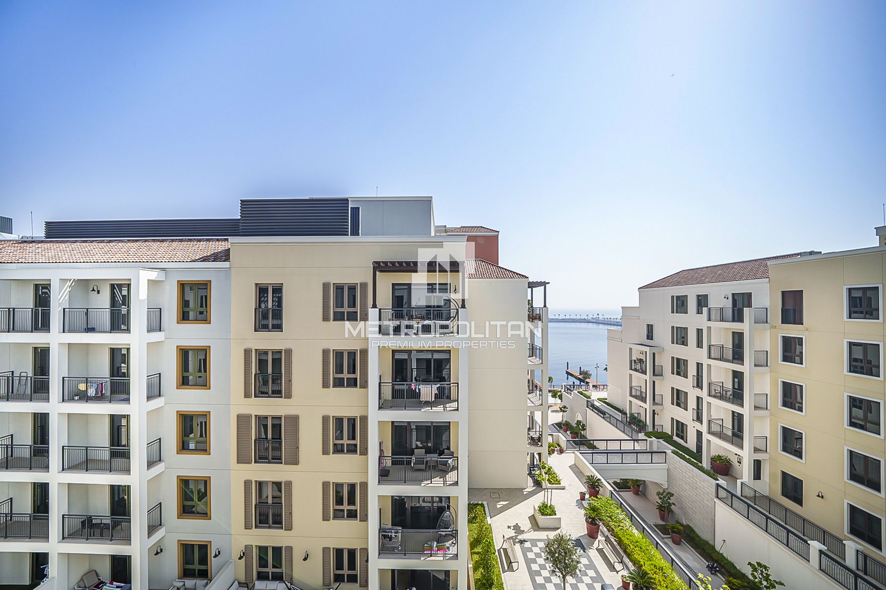 Partial Sea View | Highest floor | Immaculate