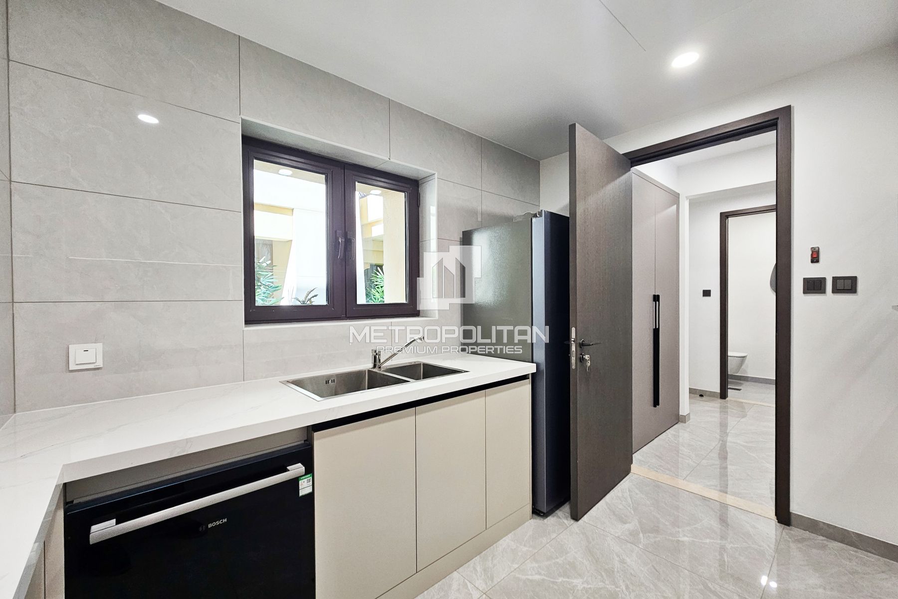 Image - Tajer Residences, Downtown Dubai, Dubai | Project - Appartement