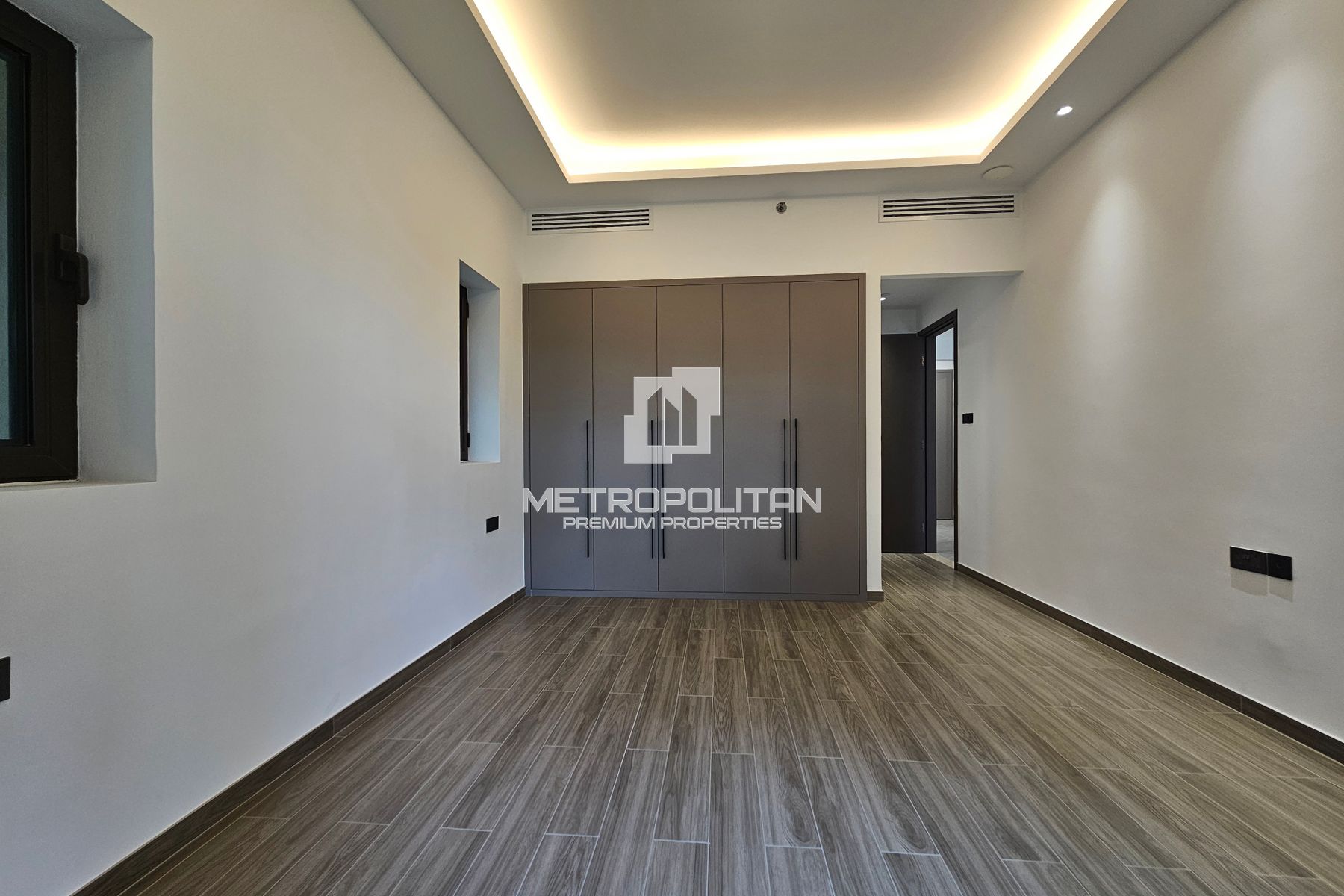 Image - Tajer Residences, Downtown Dubai, Dubai | Project - Appartement