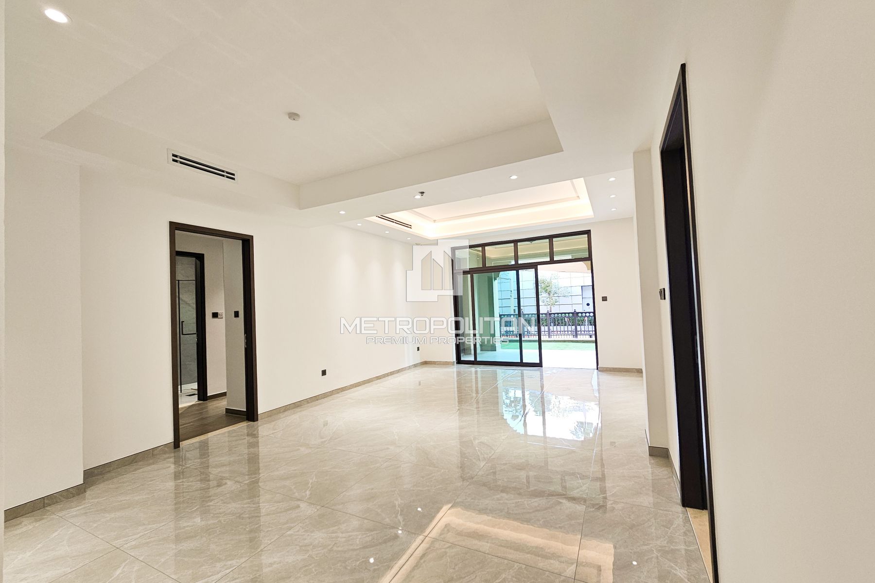 Image - Tajer Residences, Downtown Dubai, Dubai | Project - Appartement