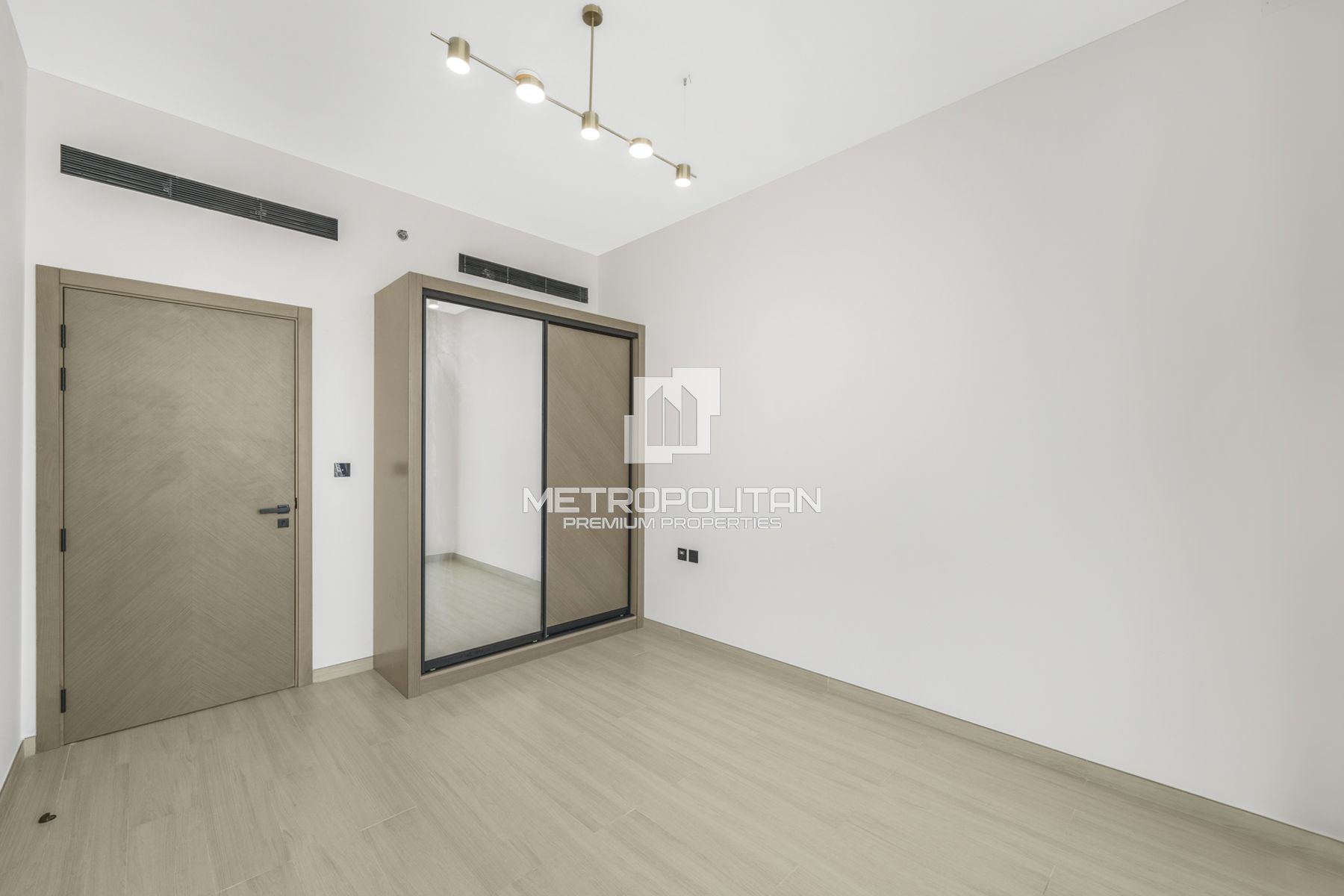 High Floor | Vacant | Brand New | Spacious Layout