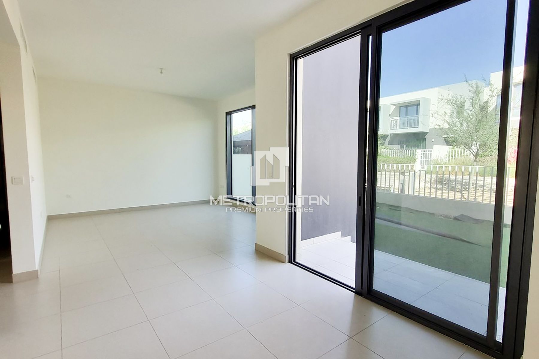 4卧室联排别墅出租于Dubai Hills Estate – MR-5492 photo-13