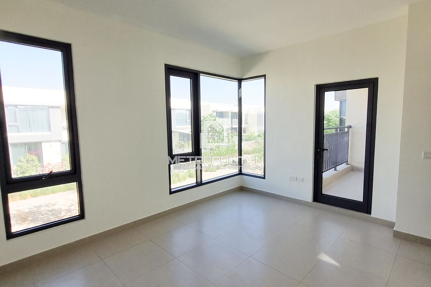 4卧室联排别墅出租于Dubai Hills Estate – MR-5492 photo-2