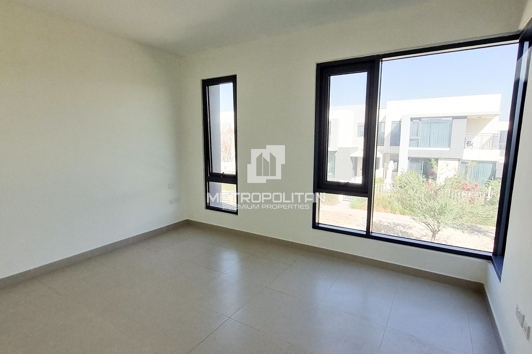 4卧室联排别墅出租于Dubai Hills Estate – MR-5492 photo-4