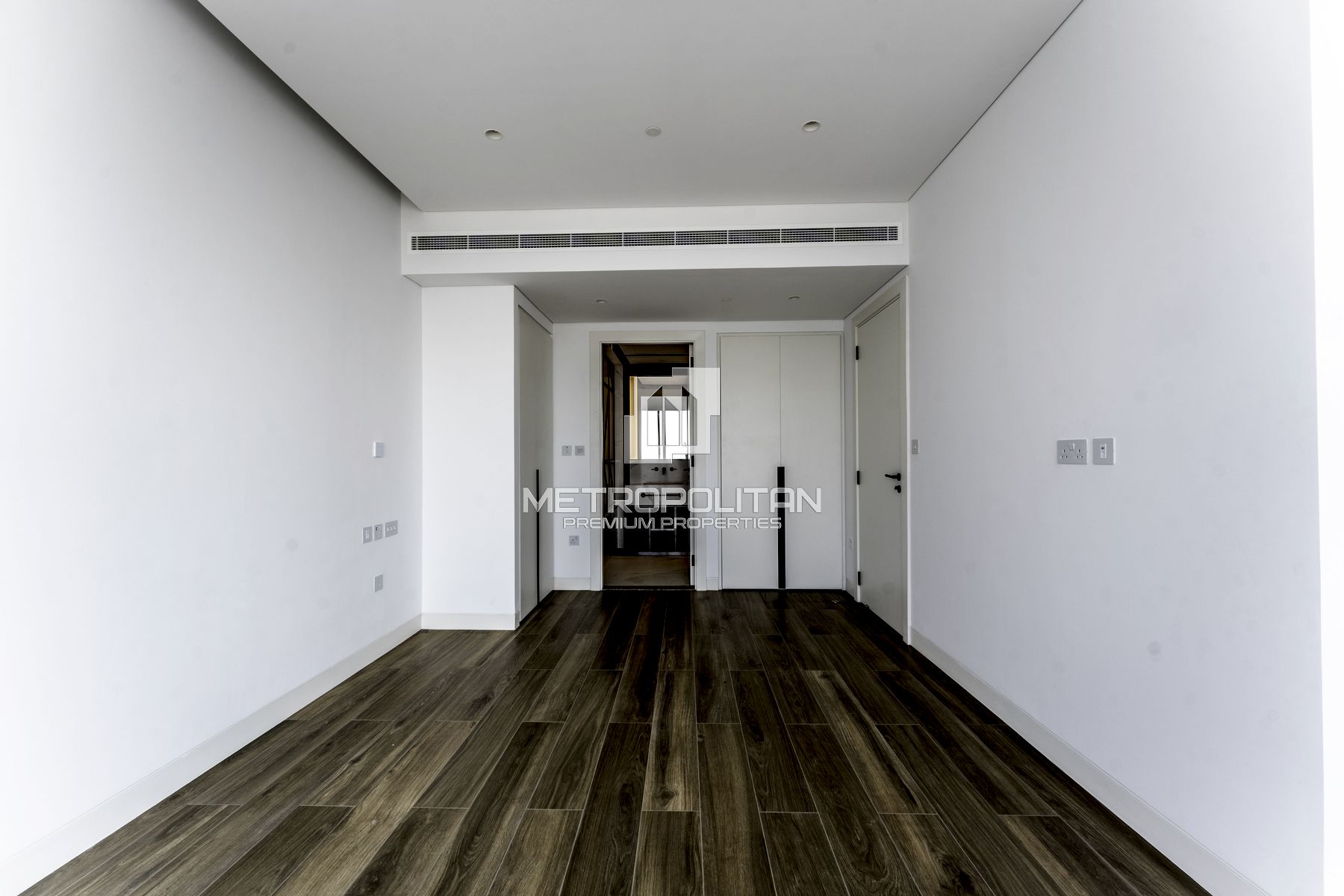 Elevated Floor | Ultra Luxury Building | Spacious