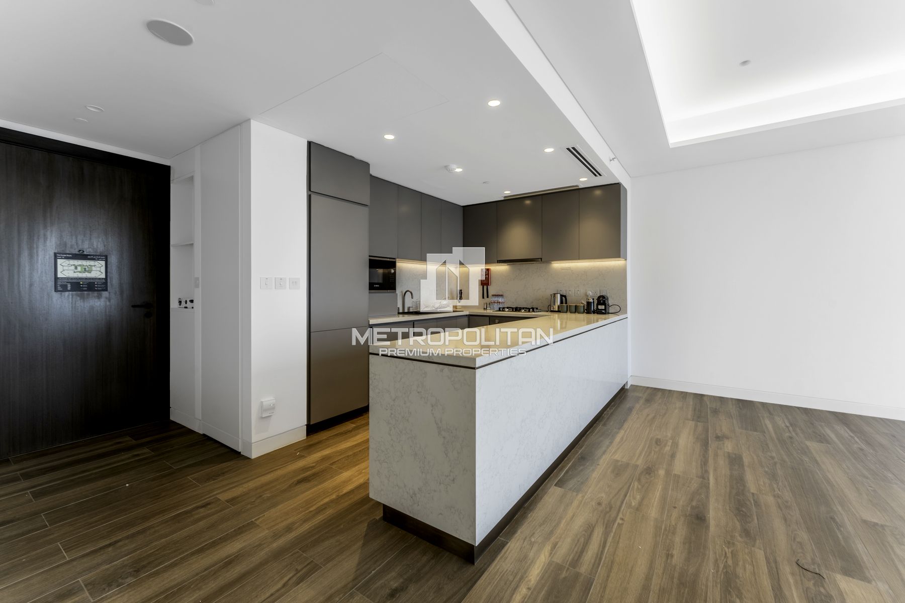 Elevated Floor | Ultra Luxury Building | Spacious