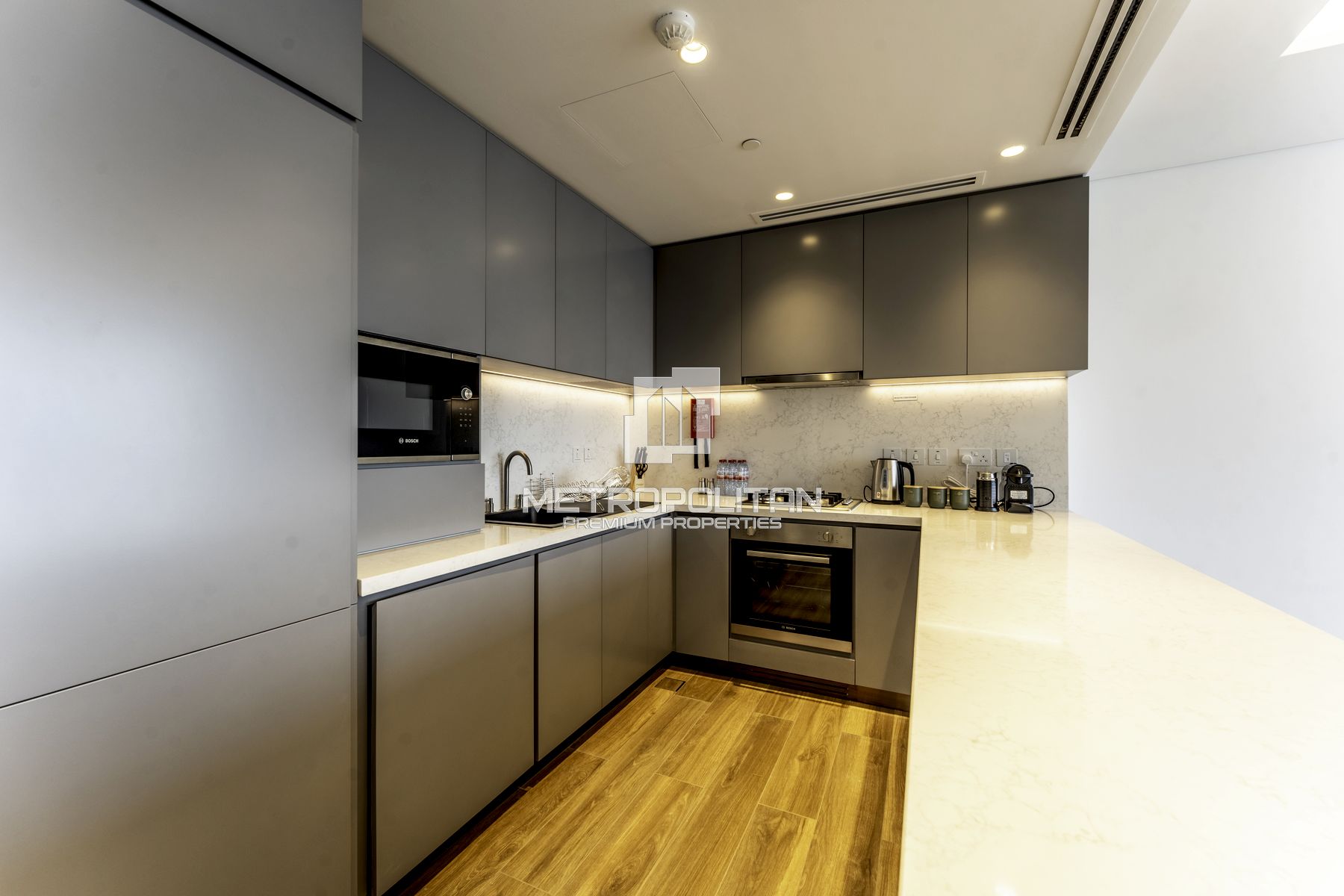 1BR Apartment for Rent in Jumeirah Lake Towers – MR-5539