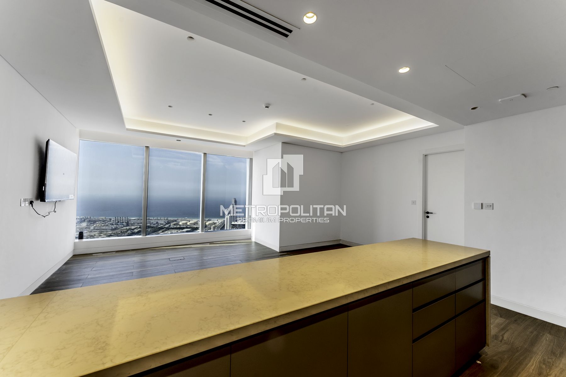1BR Apartment for Rent in Jumeirah Lake Towers – MR-5539