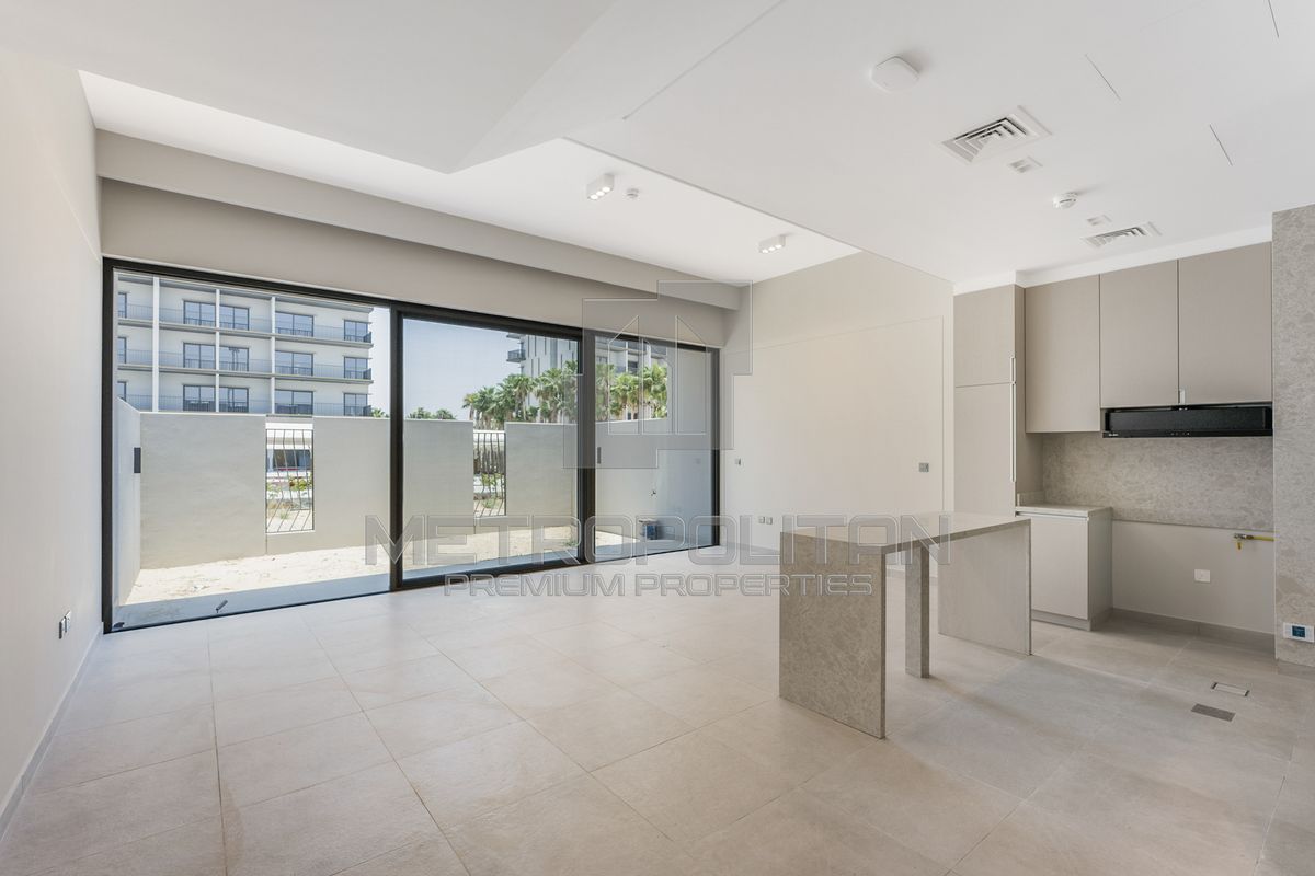 3-комнатный таунхаус в аренду в Mohammed Bin Rashid City – MR-5551