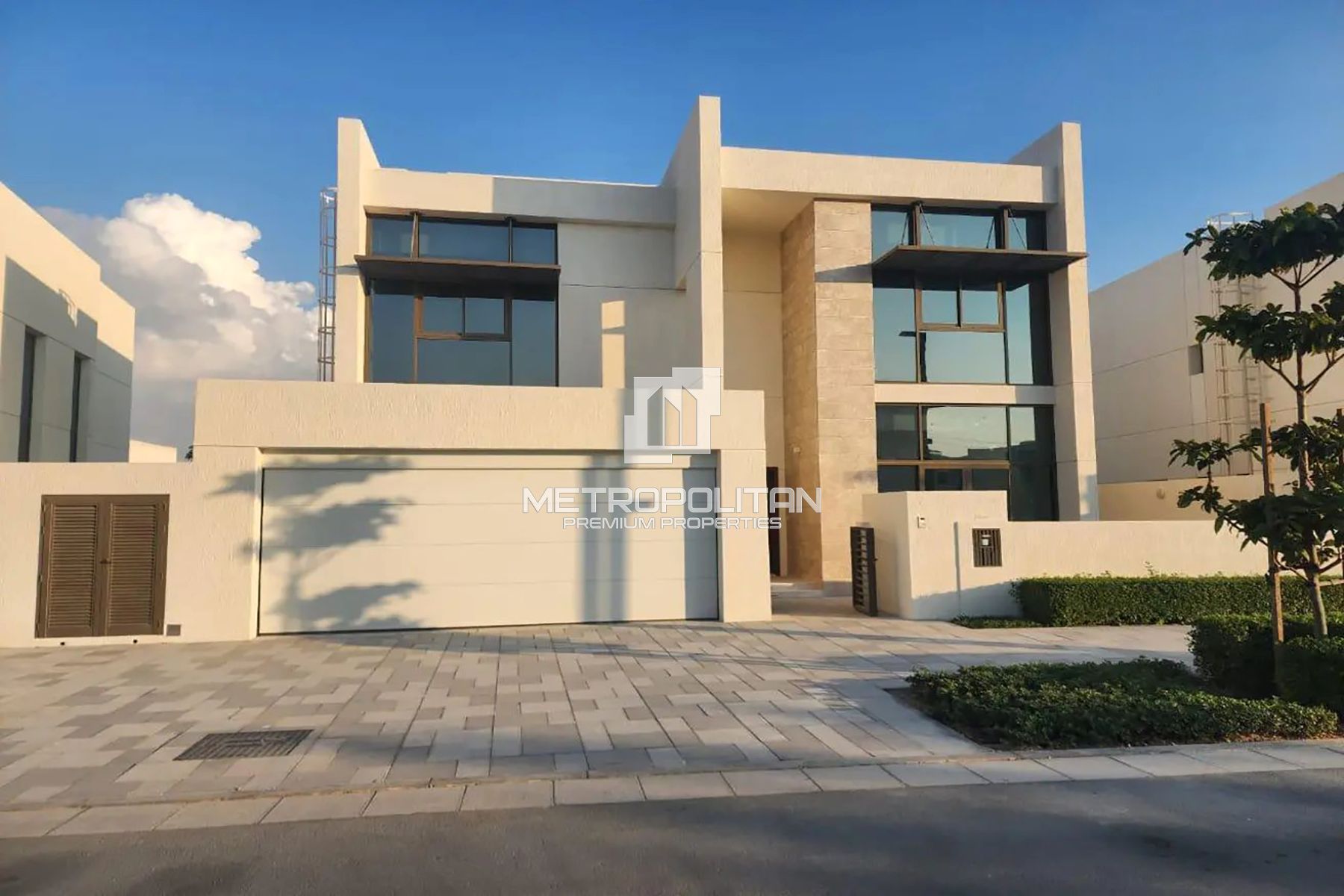 4BR Villa in District One Phase III, Mohammed Bin Rashid City (MR-5645)