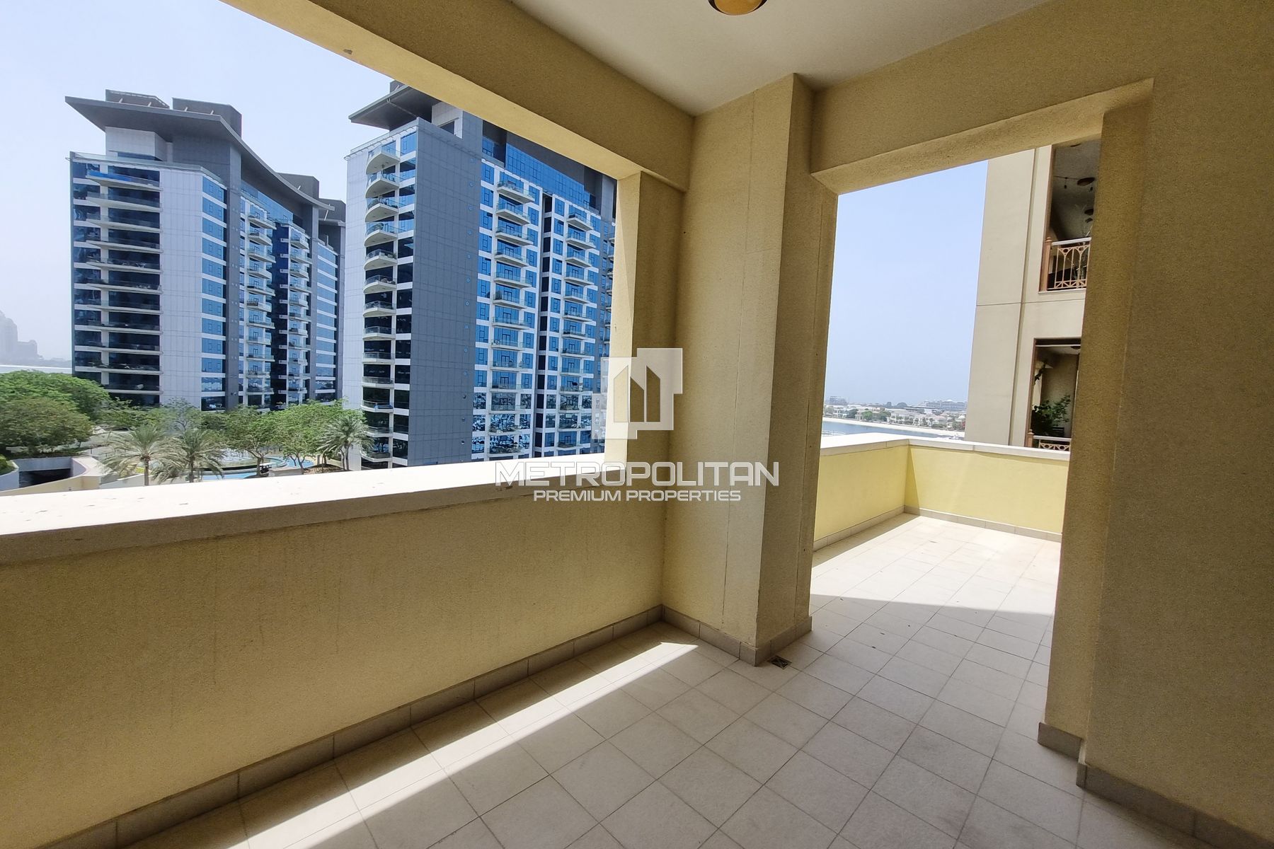 Spacious 2BR| Unfurnished| Well Maintained| Vacant