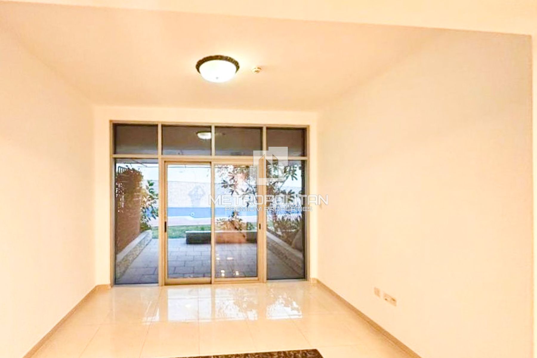 .5BR Apartment for Rent in Jumeirah Village Circle – MR-5812