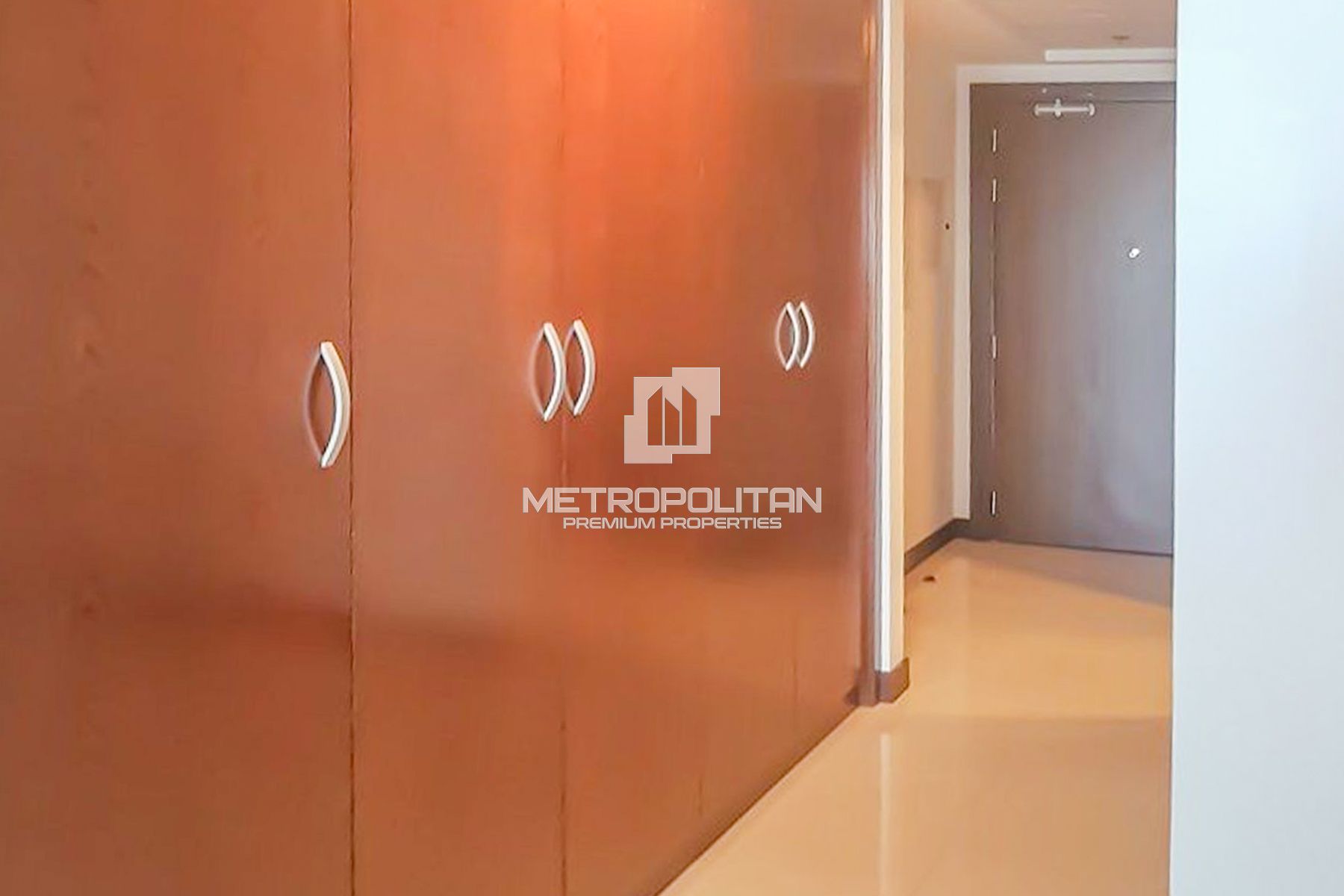 .5BR Apartment for Rent in Jumeirah Village Circle – MR-5812