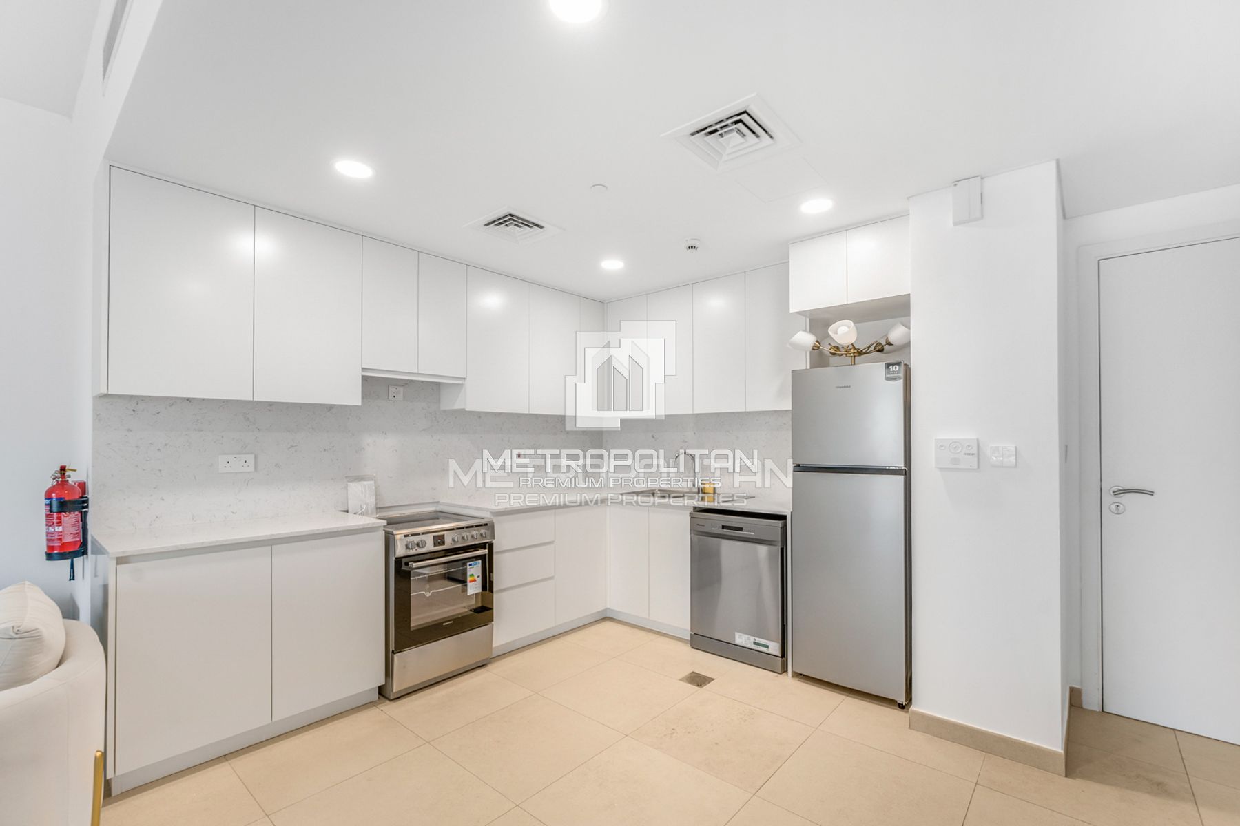 1BR Apartment for Rent in Umm Suqeim – MR-5815