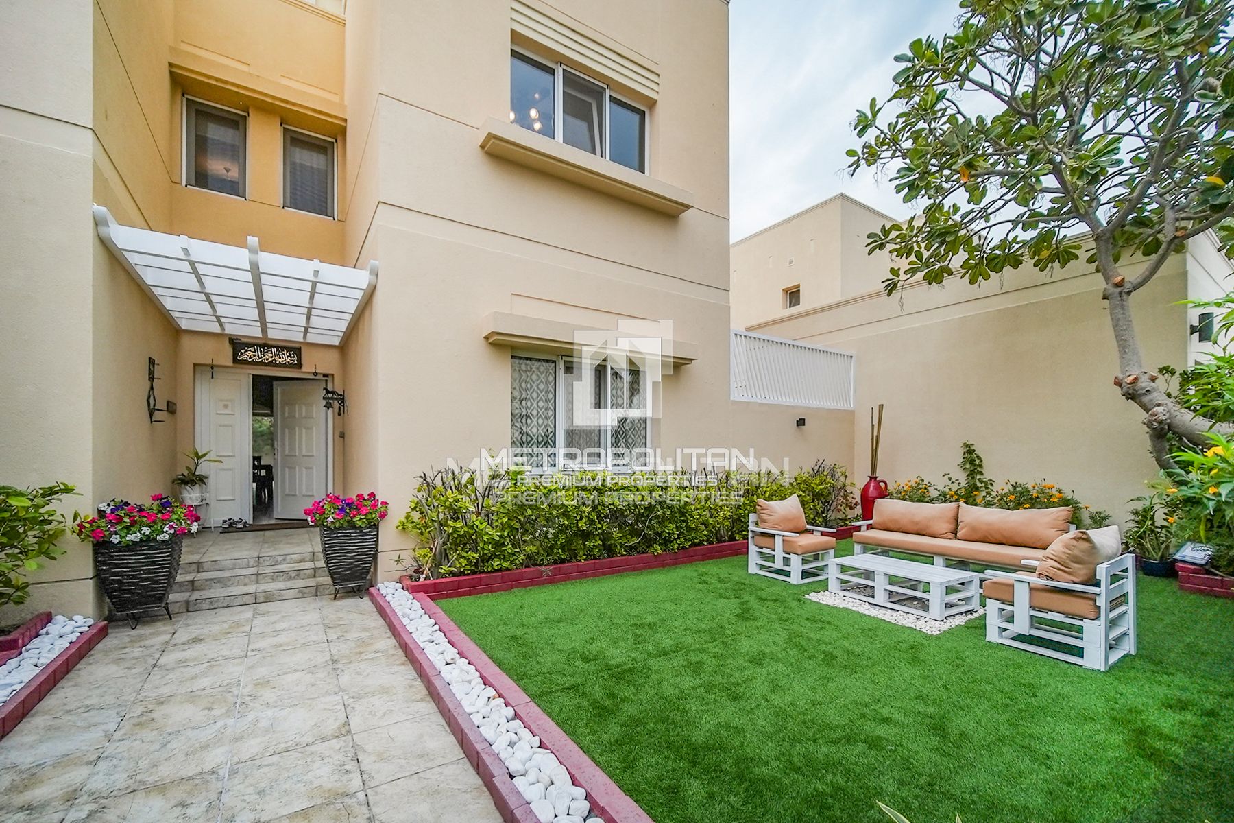 Image - Meadows 2, Meadows, Dubai | Project - Villa