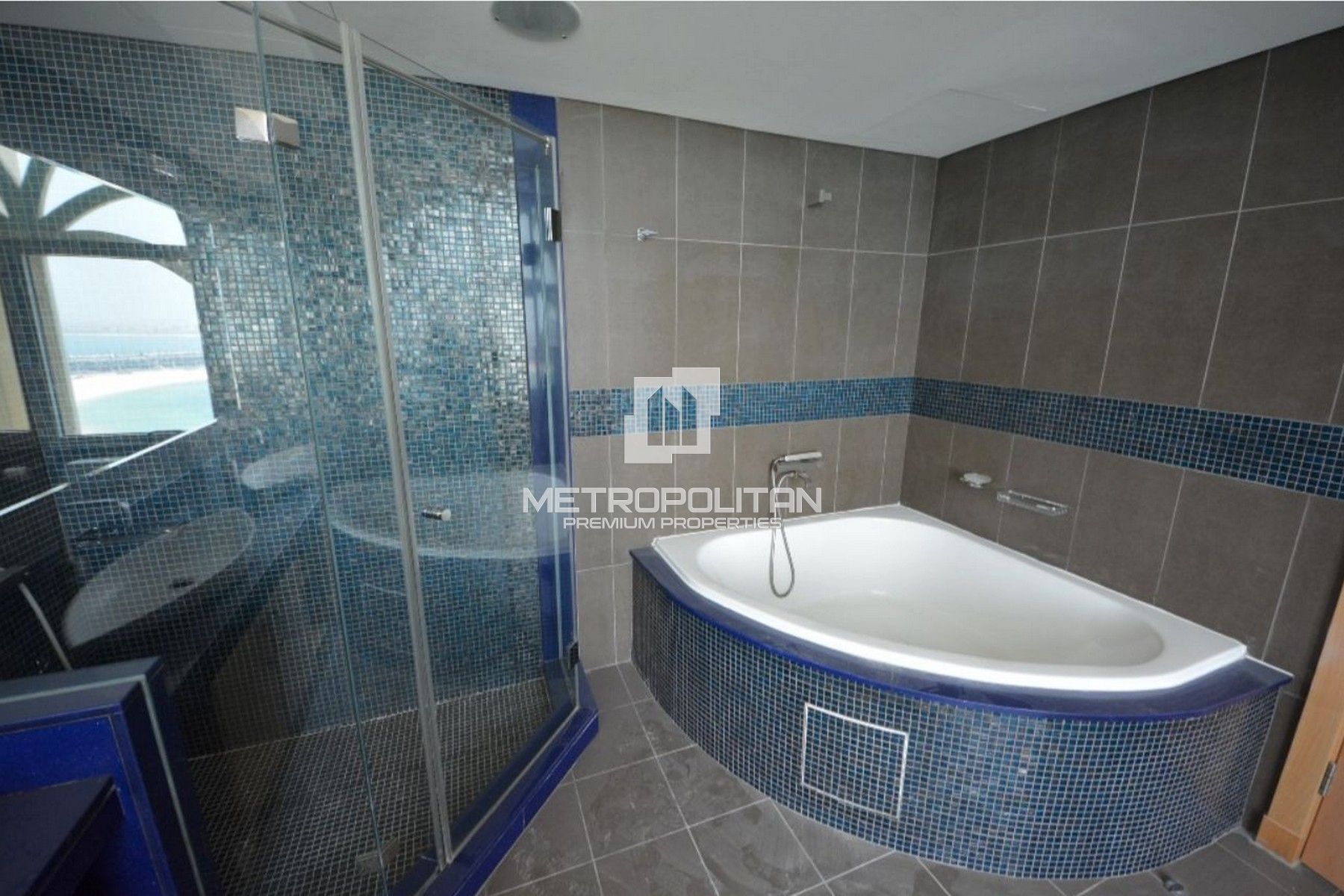 Image - Al Sultana, Palm Jumeirah, Dubai | Project - بنتهاوس