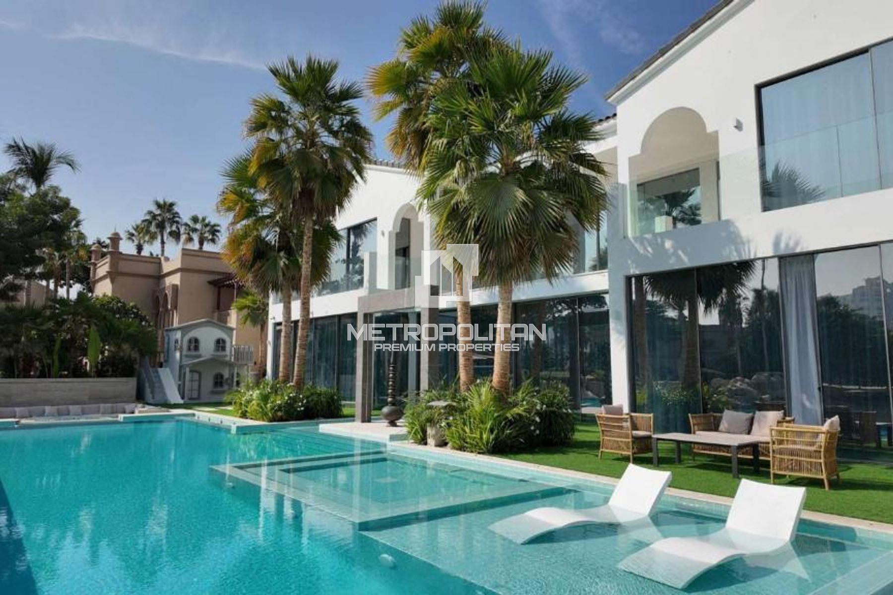Signature Villa | Fully Furnished | Best Priced