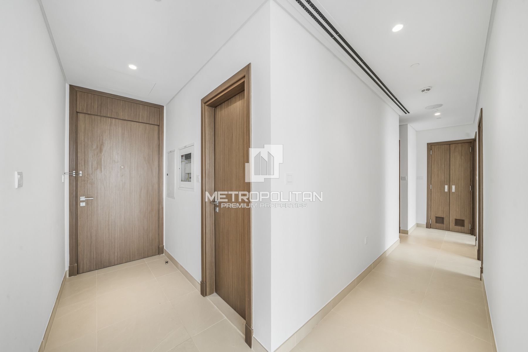 2 Bedrooms Plus Maids | High Floor | Iconic Views