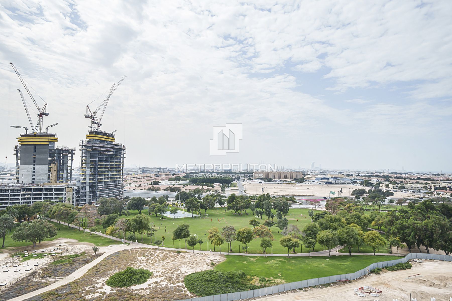 2 Bedrooms Plus Maids | High Floor | Iconic Views