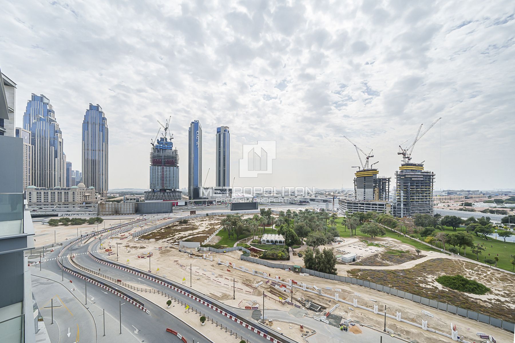 2 Bedrooms Plus Maids | High Floor | Iconic Views