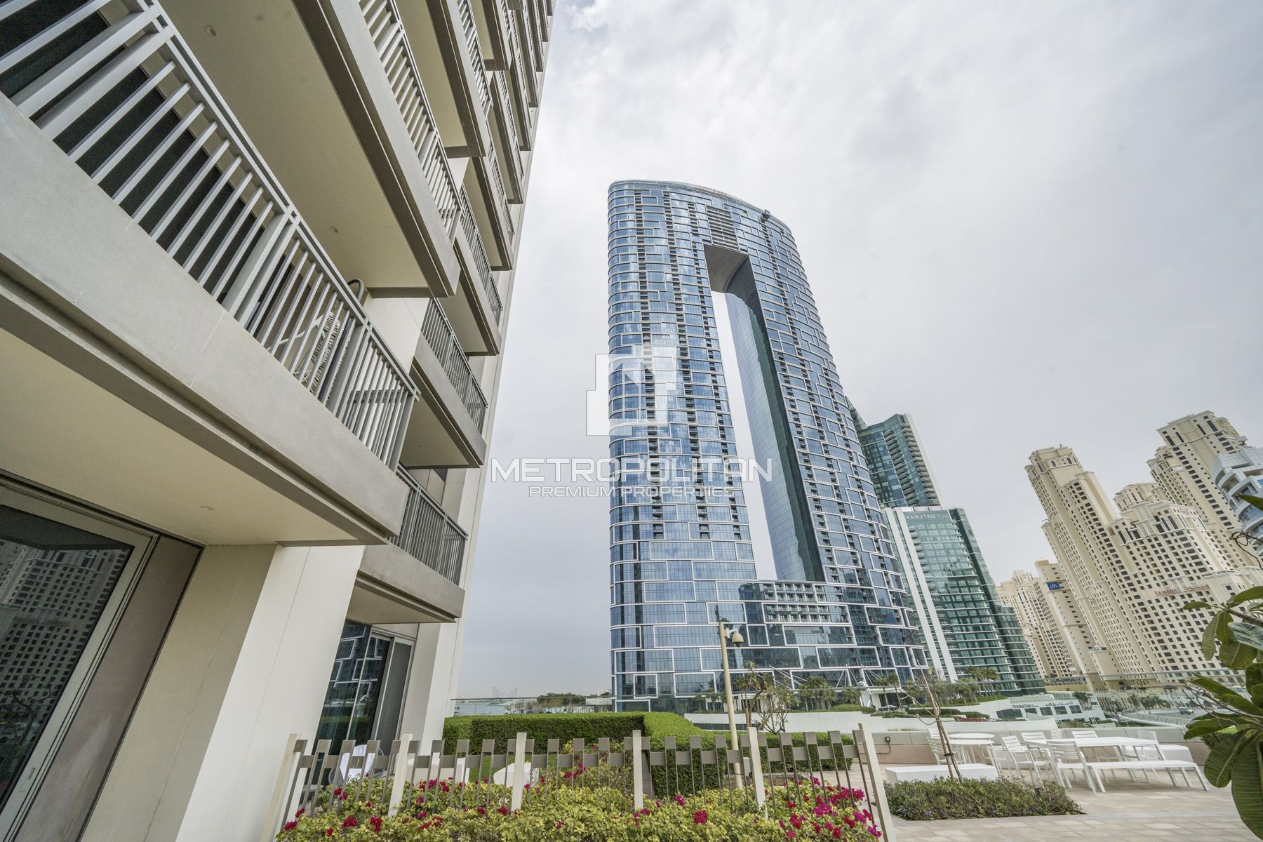 Mid Floor | Sea and Marina View | Ready to Move in