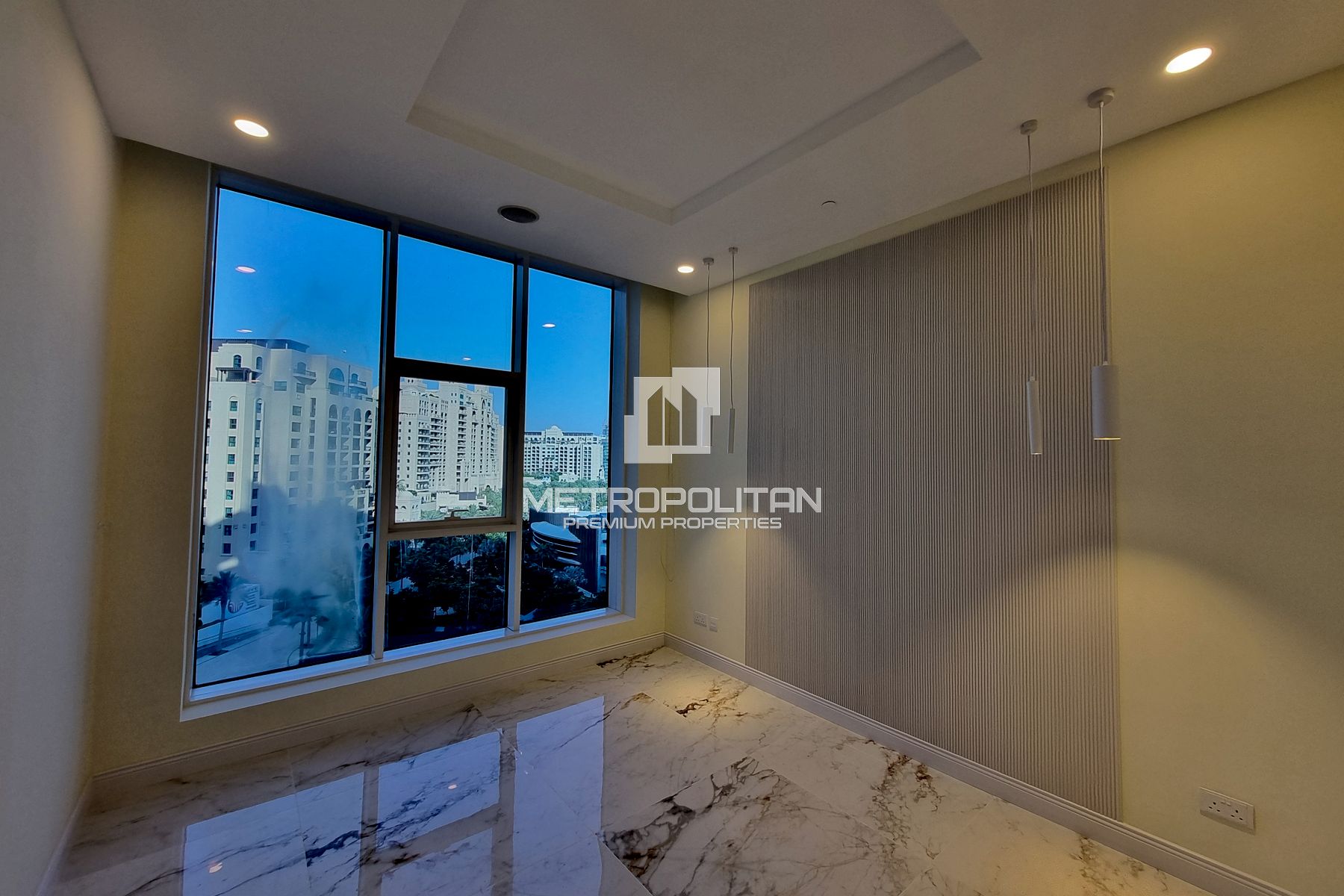 2BR Apartment for Rent in Palm Jumeirah – MR-5988
