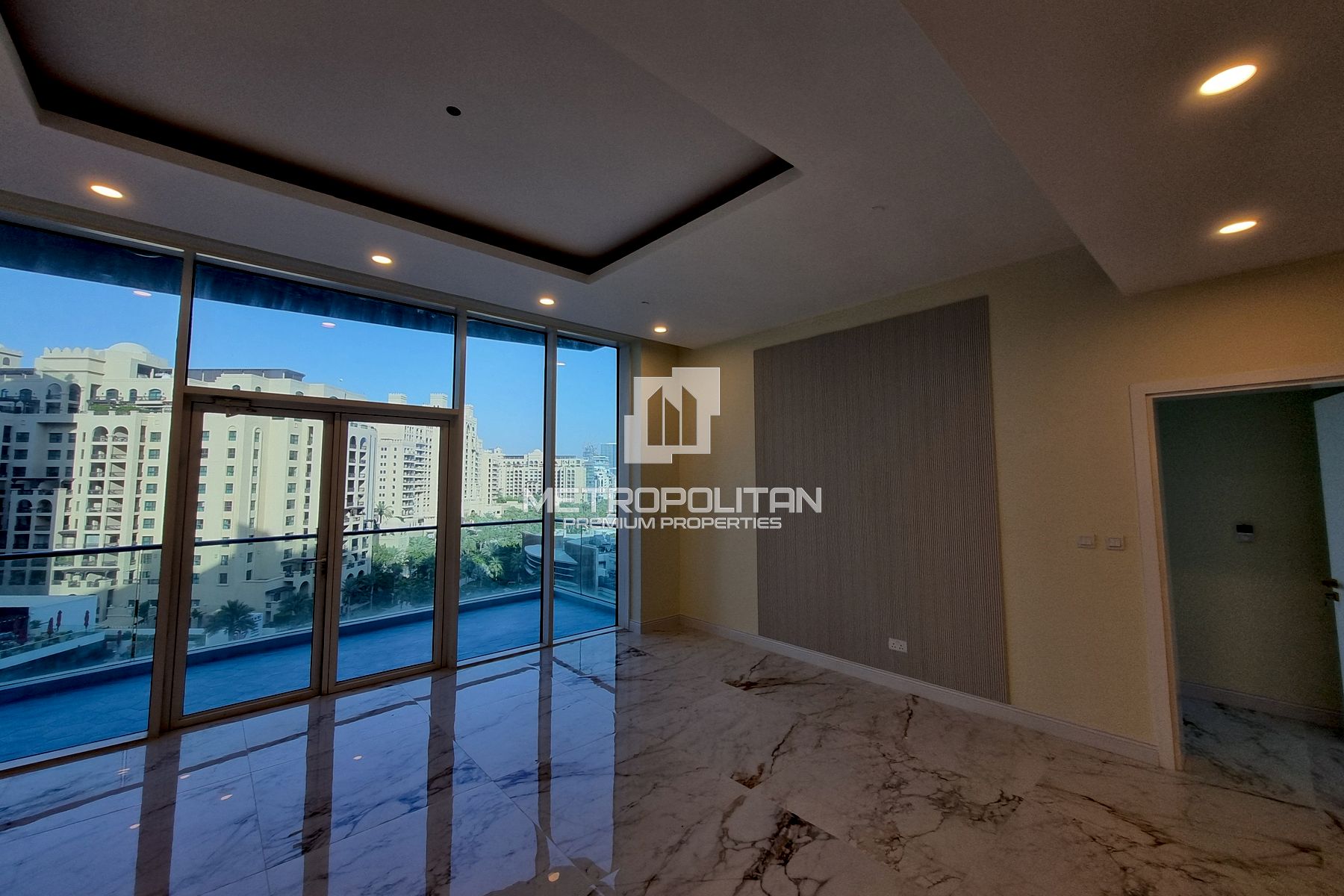2BR Apartment for Rent in Palm Jumeirah – MR-5988