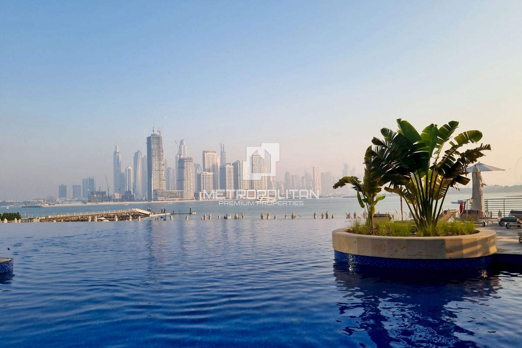 2BR Apartment for Rent in Palm Jumeirah – MR-5988
