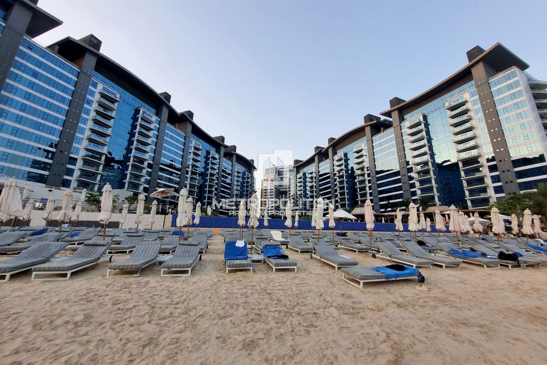 2BR Apartment for Rent in Palm Jumeirah – MR-5988