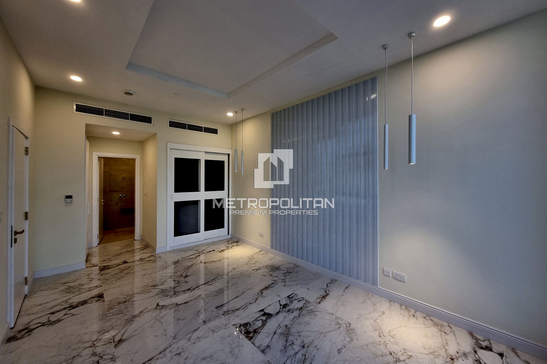 2BR Apartment for Rent in Palm Jumeirah – MR-5988