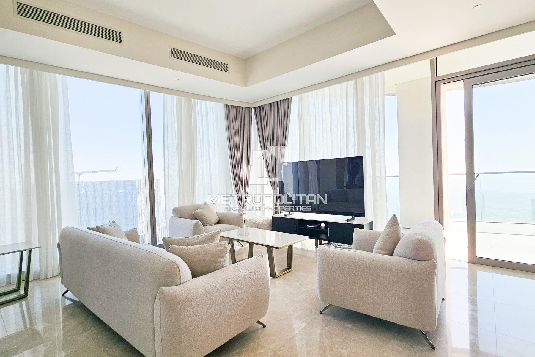 4BR Penthouse for Rent in Downtown Dubai – MR-5989