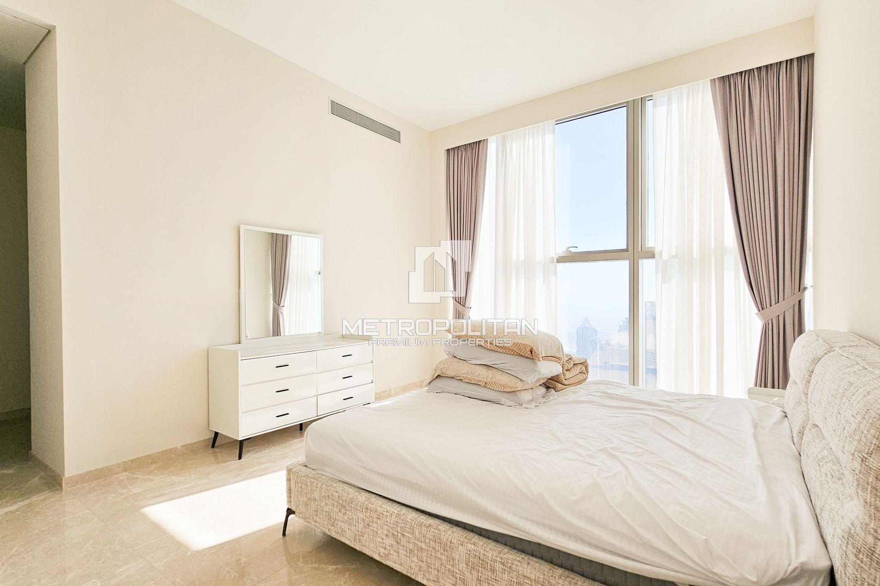 4BR Penthouse for Rent in Downtown Dubai – MR-5989