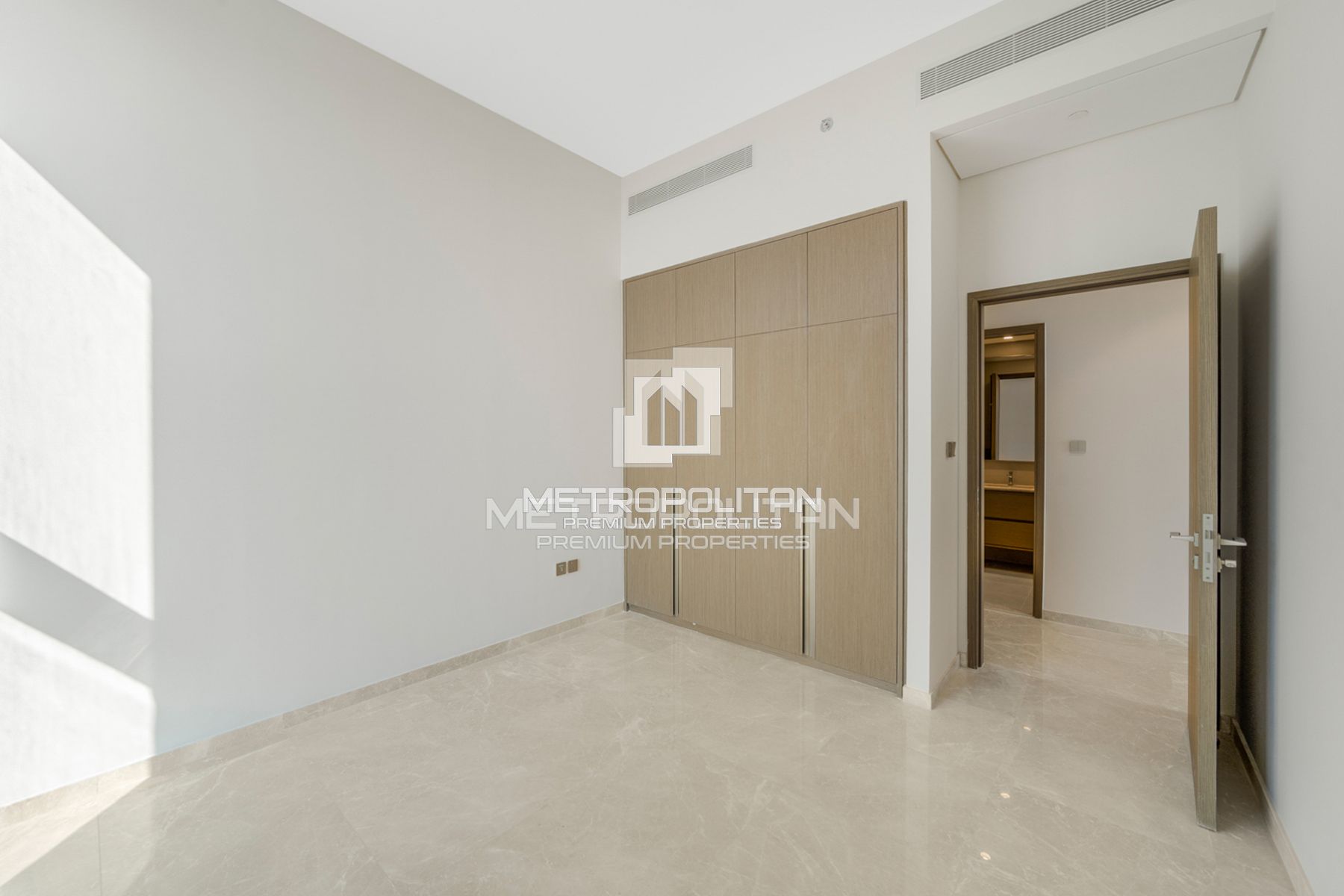 4BR Penthouse for Rent in Downtown Dubai – MR-5989