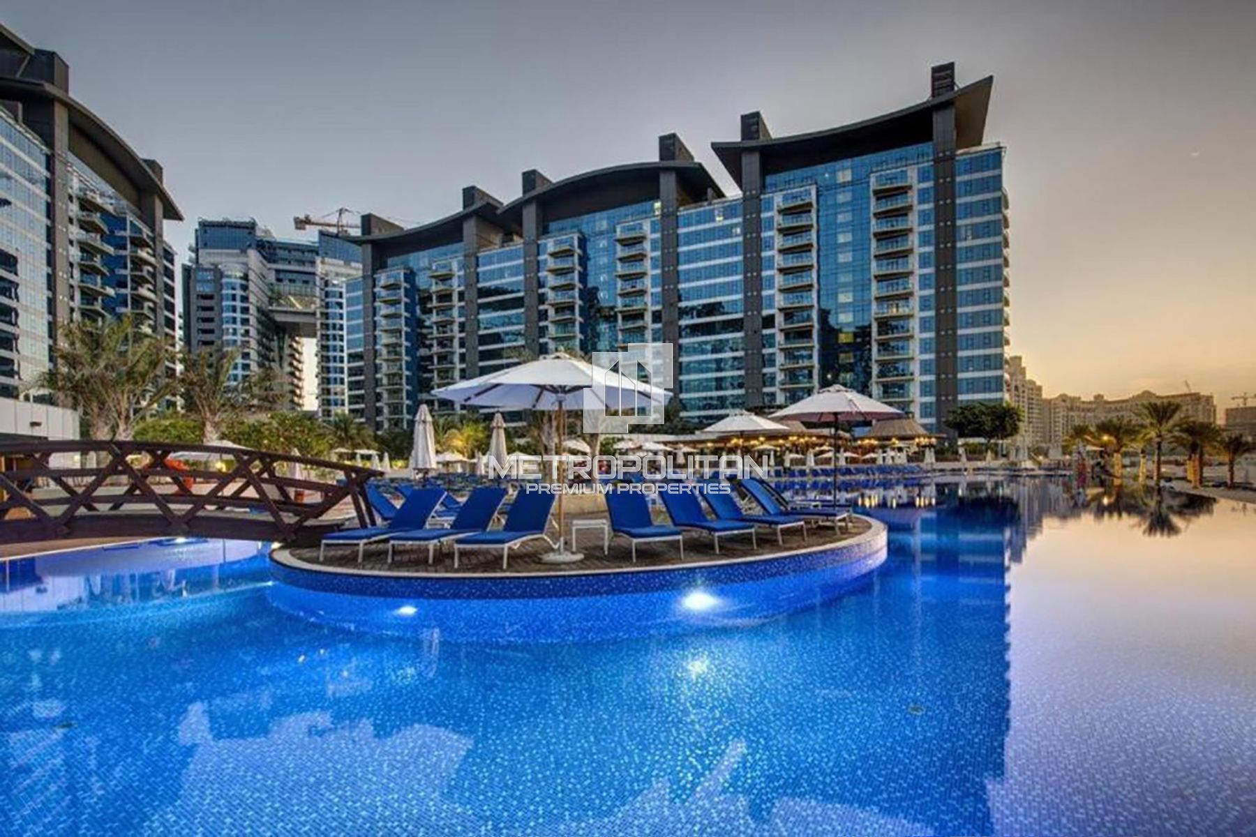 Premier Beachfront Haven | Full Sea View | Elegant