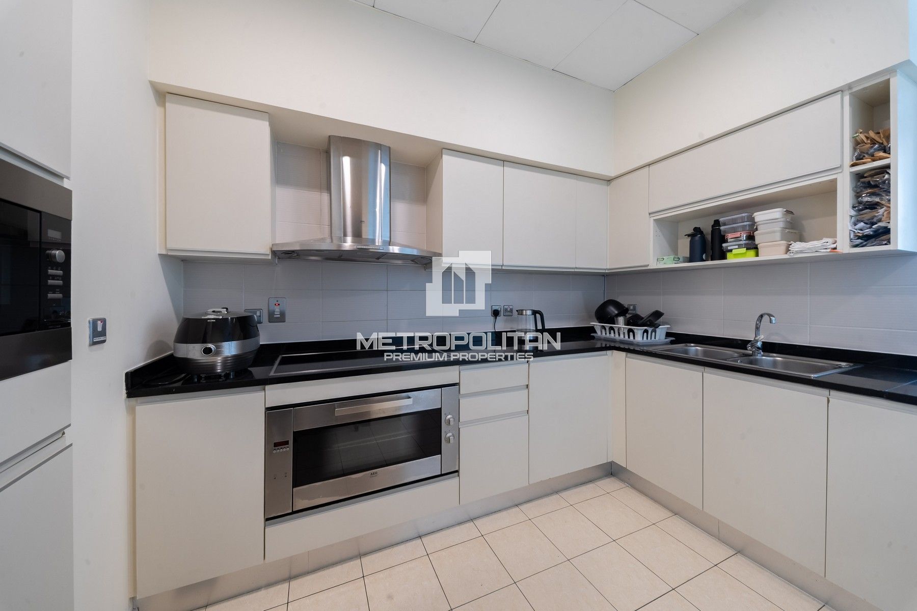 Premier Beachfront Haven | Full Sea View | Elegant