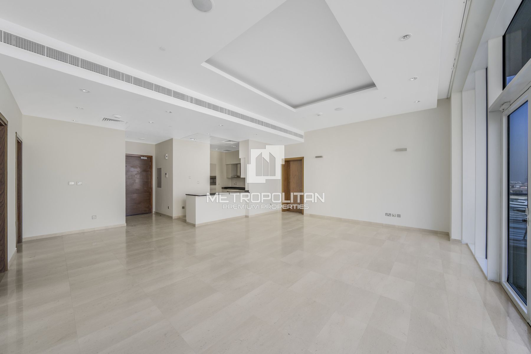 Premier Beachfront Haven | Full Sea View | Elegant