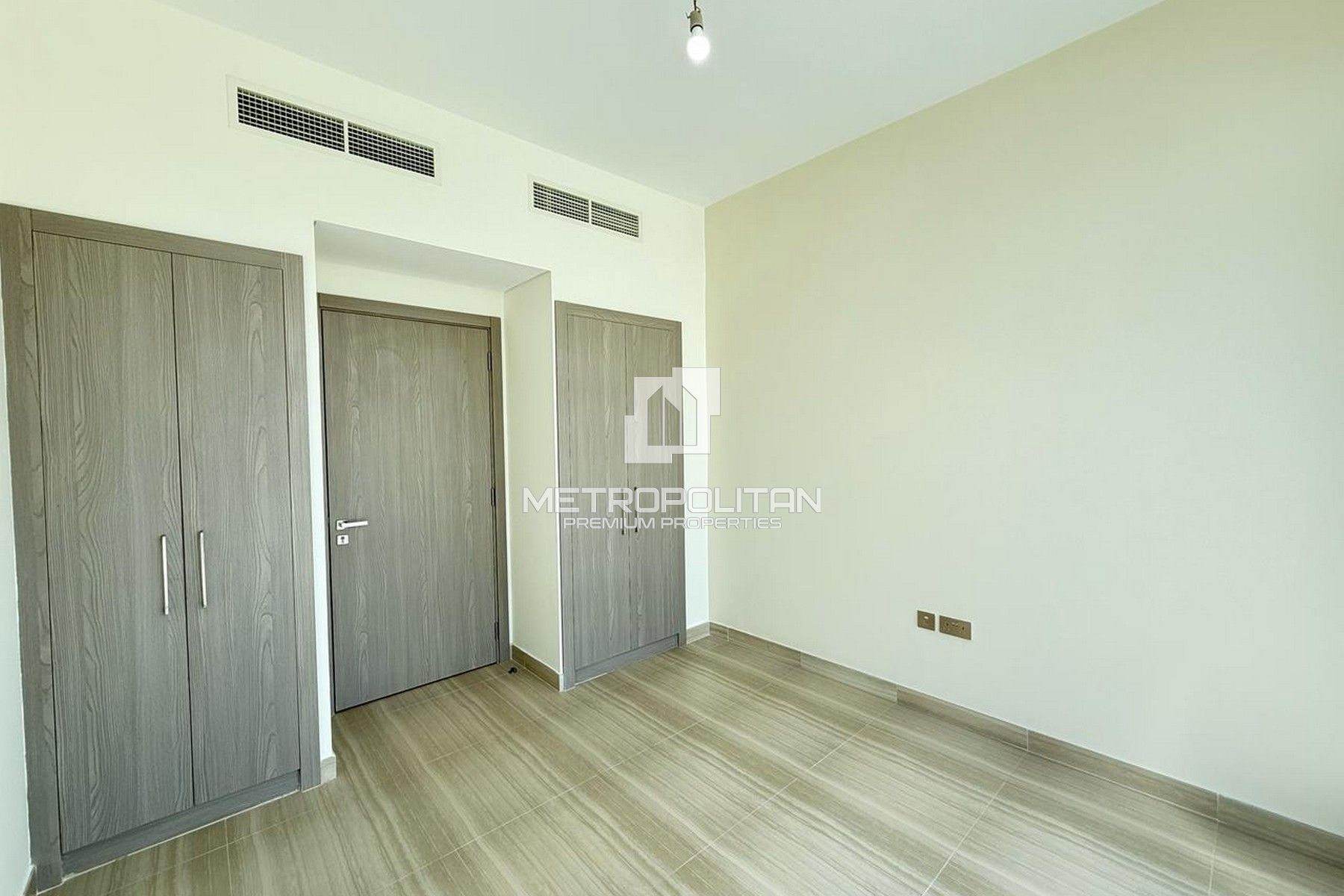 3BR Stadthaus zur Miete in DAMAC Hills – MR-6024 photo-10