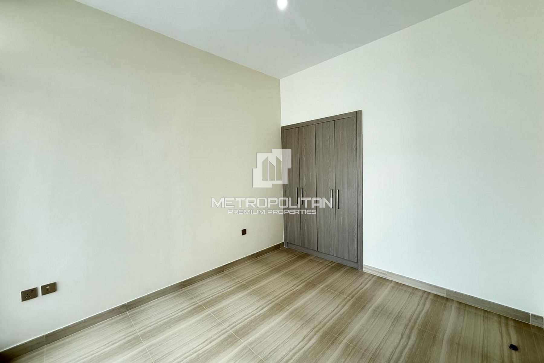 3BR Stadthaus zur Miete in DAMAC Hills – MR-6024 photo-5