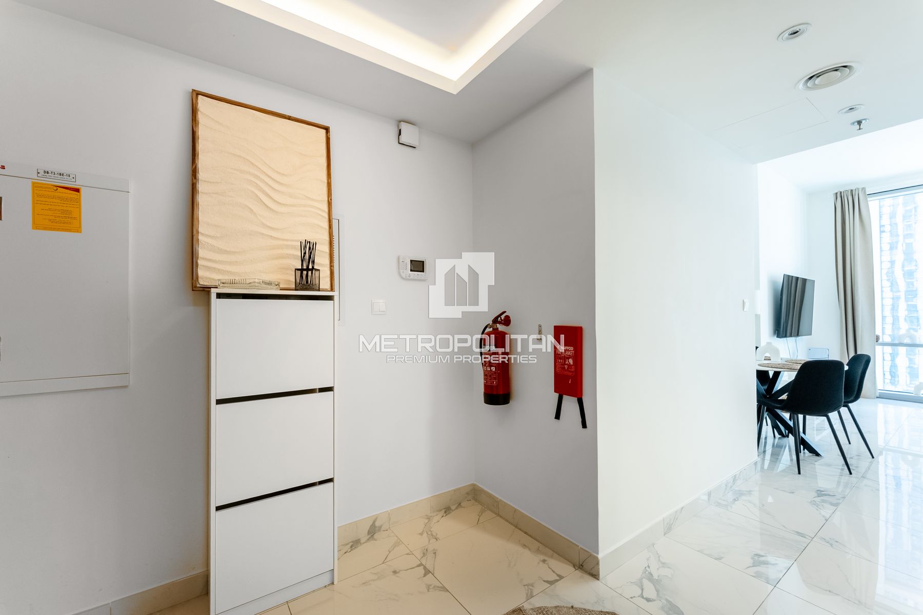 شقة بغرفة نوم واحدة للإيجار في الخليج التجاري – MR-6033 photo-16